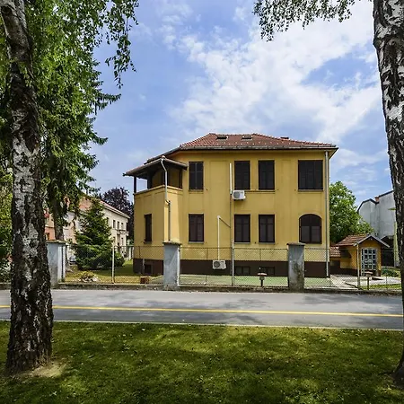 Vila Regina Rooms Karlovac Exterior foto